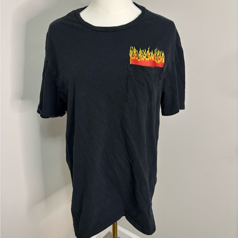 PAC SUN size M Black Flame Graphic Men's Shirt